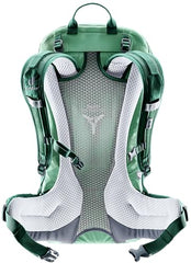 Conical hip fins stabilize the load for stable day hikes.