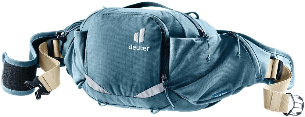 Deuter Pulse Pro 5 W ergonomic waist belt for secure fit and flexible movement.