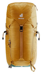 Deuter Trail 24L Airstripes back system enhances airflow for long climbs.