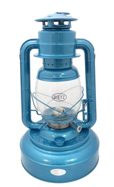 Dietz 2500 Jupiter lantern front view provides reliable camp lighting.