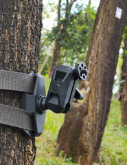 Dosarzo trail camera mount 360° adjustable angle enables precise wildlife framing.