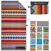 ECCOSOPHY microfiber beach towel with sand-free surface for clean beach days.