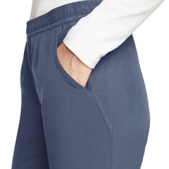 Elastic cuff close-up on Eddie Bauer fleece lined pants for secure fit