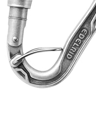 EDELRID screwgate in action with smooth clipping during belaying