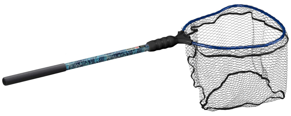 Ego S1 Slider net extended in a boat for easy shore-to-boat landing.