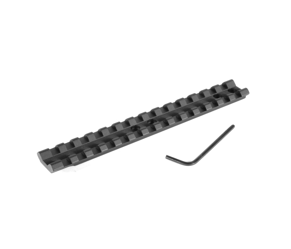 EGW Mossberg late-model rail mount enables versatile picatinny accessory mounting.