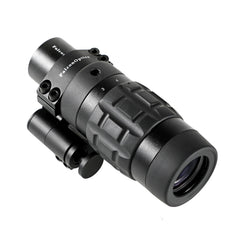 FalconOptics 1.5X-5X magnifier front view for crisp mid-range targeting