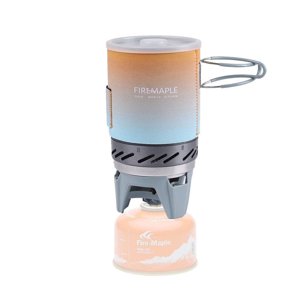 Fire-Maple Fixed Star 1 pot-assembly demonstrates compact camp cooking system for hikers.