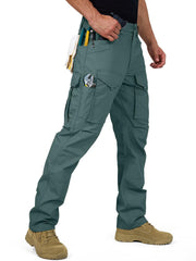 FREE SOLDIER reinforced knees cargo pants provide flexible movement during hikes
