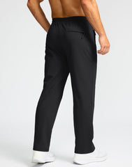 G Gradual fleece-lined pants back pocket detail for convenient item storage.