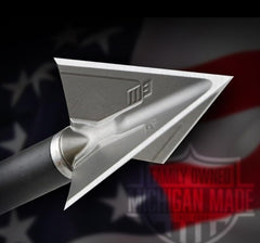 G5 Montec M3 stainless steel construction delivers durable edges for dependable hunting.