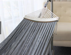 Generic Truong Tho hammock close-up showing soft fabric for comfortable lounging.