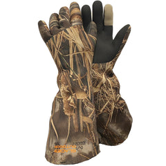 Glacier Glove neoprene waterproof palm sharkskin grip in action