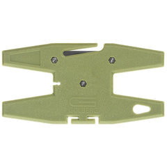 GOLBERG Spool Tool Winder with cutting slot enables on-site paracord cuts.