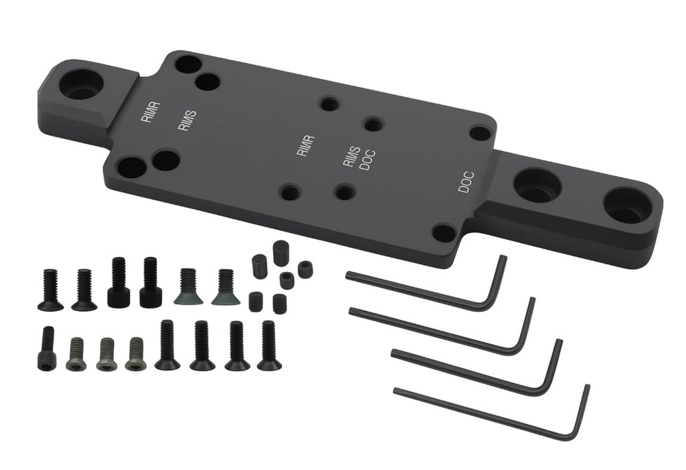 Gotical red dot mount plate attached to Mossberg 500 for quick sight alignment