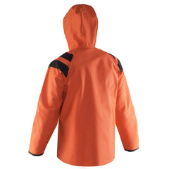 Grundéns Sedna 462 Jacket neoprene cuffs sealing sleeves during spray.