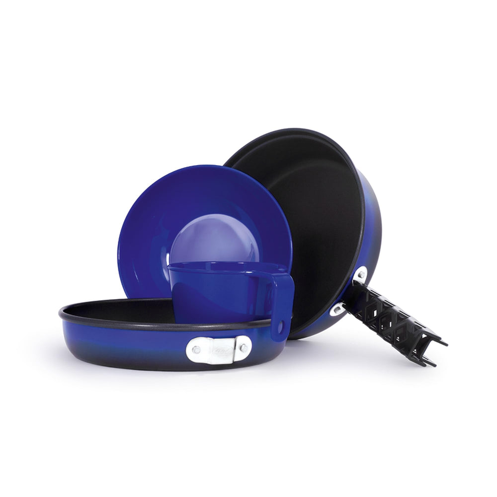 GSI Outdoors Bugaboo Mess Kit dual-use fry pan lid enables versatile outdoor cooking and easy cleanup.