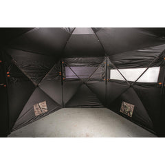 Guide Gear Educator blind features silent closures and a 4-inch ground skirt for scent containment.