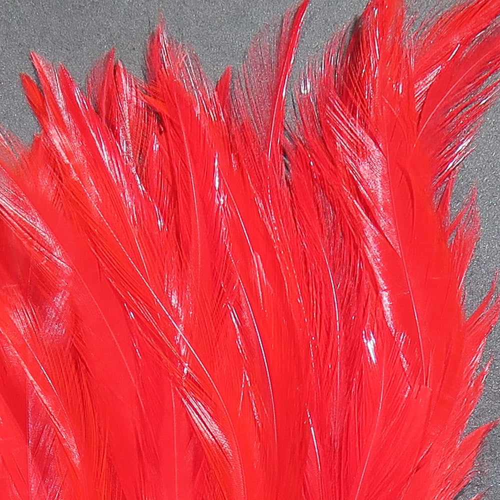 Hareline Dubbin saddle 5-7 inch red hackle for buggy-pattern flies.