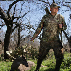 Hawk Cinch Deer Drag compact-pack-design fits neatly in your pack.