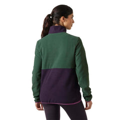 Helly-Hansen Daybreaker Snap Pullover back view showing regular fit for easy layering.