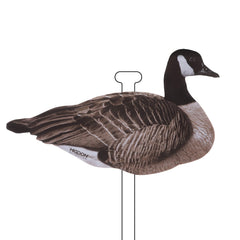Higdon Outdoors Flats feeders decoys in a spread for realism