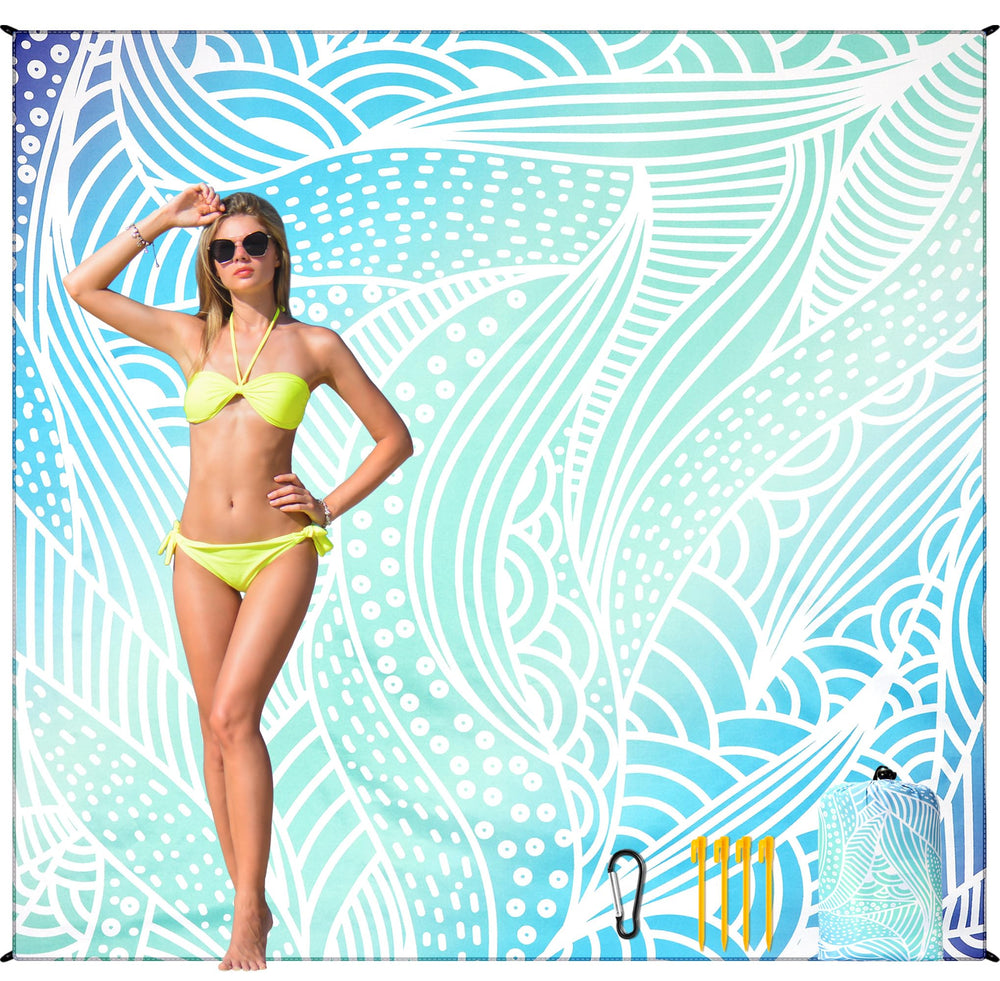 HIHOHO Beach Blanket Waterproof Sandproof on the beach keeps sand away for easy picnics.