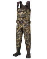 HISEA hunting waders with insulated boots deliver warmth in cold marshlands.