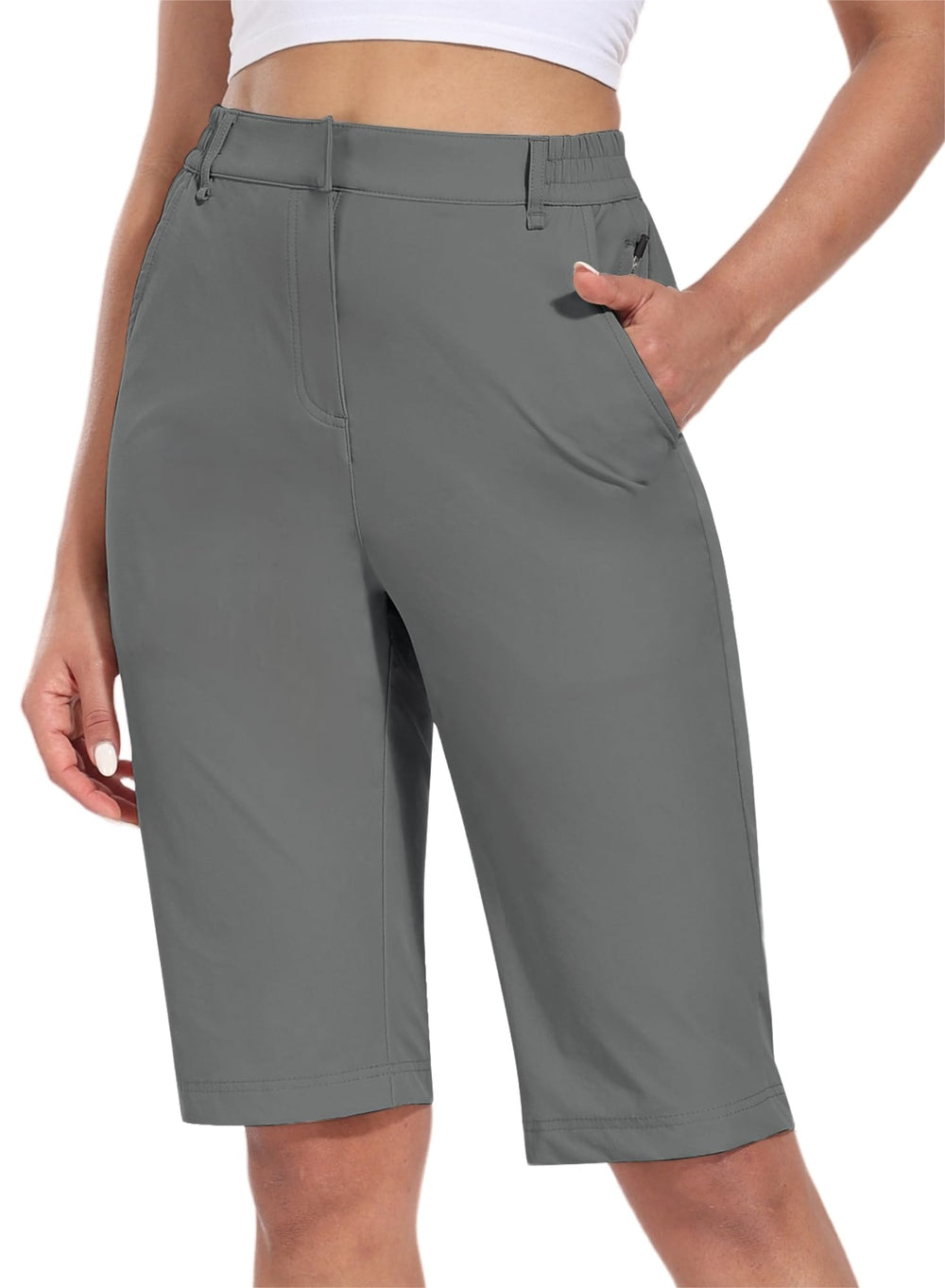 Hiverlay women's golf Bermuda shorts front pocket for secure, quick-access essentials on the course.