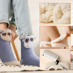 HSOKEW battery-powered sock provides long-lasting warmth up to six hours.