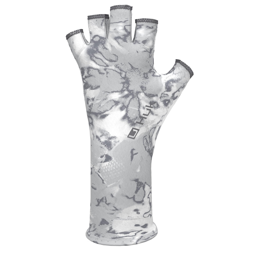 HUK Pursuit Sun Glove with a grippy palm for secure casting.