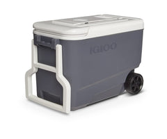 Igloo Versatemp 35 Qt cooler heats meals during travel.