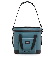 Igloo Trailmate MaxCold Ultra insulation preserves food freshness during picnics.