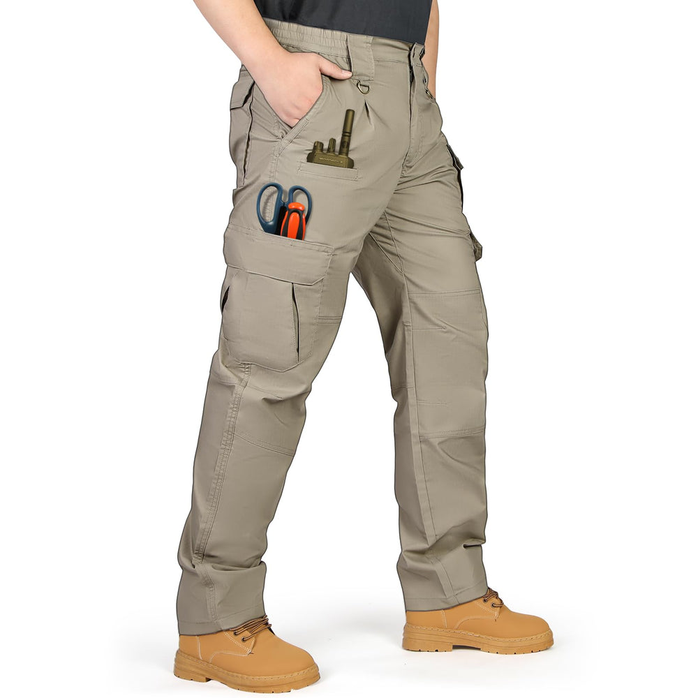 IGOLUMON stretchtactical-pants front view demonstrates flexible outdoor movement for work
