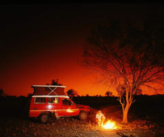 Insta-Fire fire starter wet-wood-lighting: lights wet wood reliably.