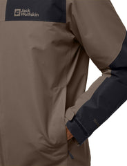 Jack Wolfskin Jasper Ins JKT M pocket detail featuring two hip pockets and inner pocket.