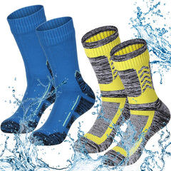 Jeyiour waterproof socks two-pairs-pack keeps feet dry during wet hikes and daily wear.