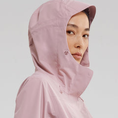 KAILAS women's raincoat hood adjustable demonstrates customizable wind and rain protection.