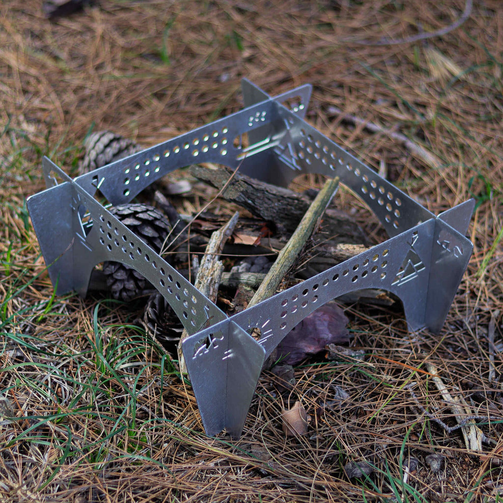 Kamp Ayısı 4-foot fire grill assembly for quick outdoor setup.