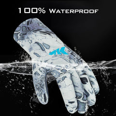 KastKing IceRiver neoprene outer demonstrates flexible warmth in cold weather