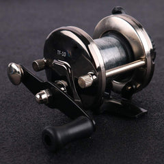 Keenso reel available in four color options.