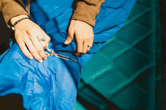 Kelty Rambler anti-snag zipper enables smooth, snag-free closing.