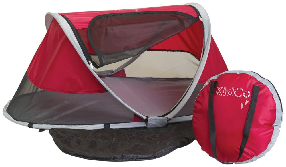 KidCo PeaPod Cranberry front view showing the easy access zipper during travel.