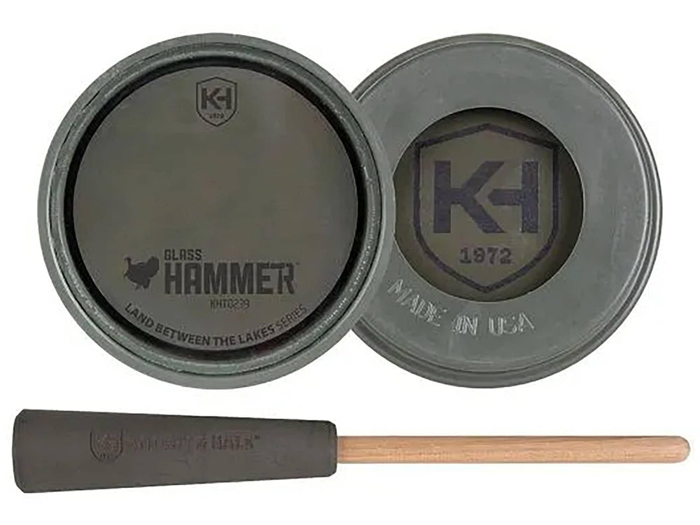 Knight & Hale Glass Hammer Pot turkey call delivers clear long-range yelps for field use.