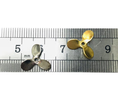 KTGCOZS deep cup spinner blades gold coating close-up showing high reflection potential.