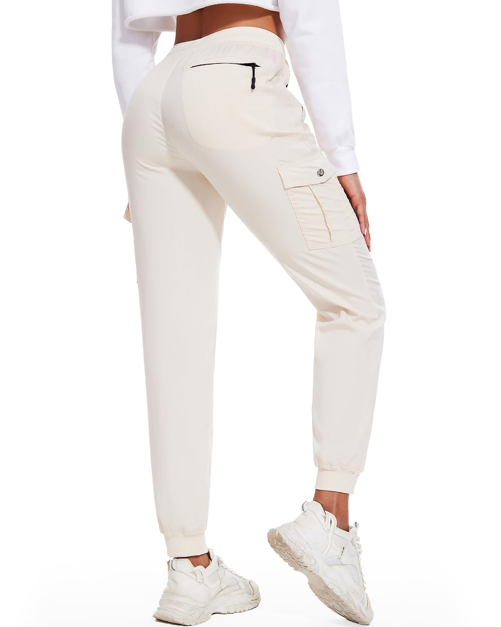 LadyJoy cargo pants front view highlighting lightweight quick-dry fabric for outdoor use.