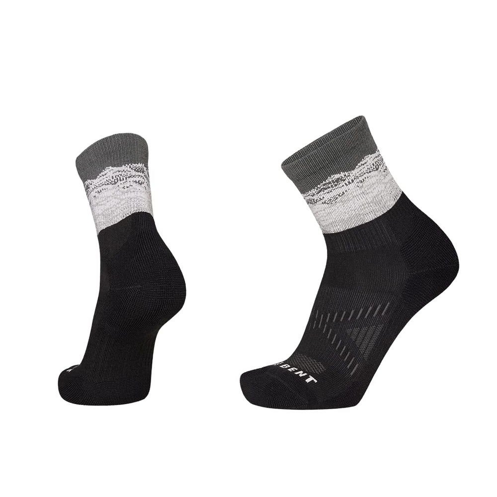 Le Bent Range Light Cushion Mini Hike Sock in black provides lightweight cushioning for rocky trails.