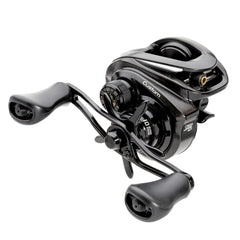 Lew's Custom 7.5:1 Right Hand Baitcast Reel close-up
