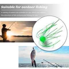 Licsaliwe dice design increases underwater action for curious bass.