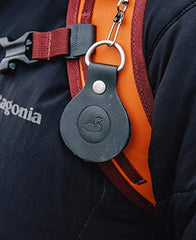 Loon Leader Straightener in use by an angler demonstrates quick, tidy line prep